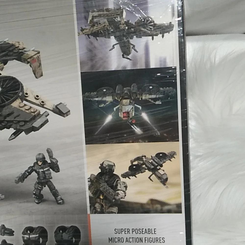 RETIRED! Call Of Duty Collector Construction Set  351pc Wraith Attack Mega Bloks